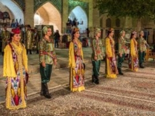 Bukhara, traditional dancers