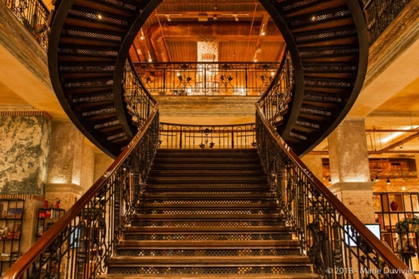 Baku, Coffee mood bookstore