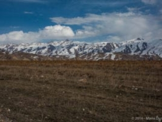 On the way to Soussamir Valley