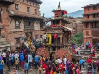 Bhaktapur, Bisket Jatra festival