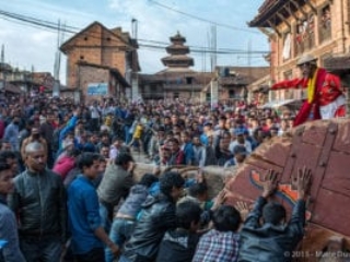 Bhaktapur, Bisket Jatra festival