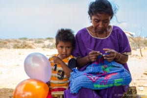 La Guajira, Punta Gallinas, knitting