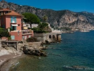 Beaulieu-sur-Mer, outside Villa Kerylos