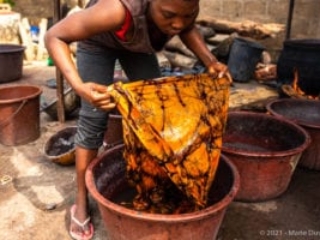 Kpalimé, 'Centre Aklala Batik', Batik factory, Togo