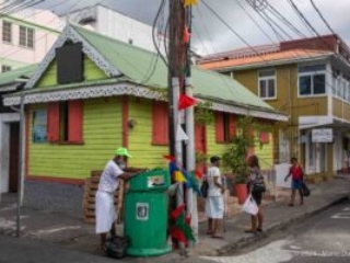 Dominica, Roseau